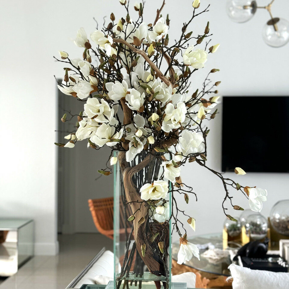 White Magnolias Vase in 20″ Tall Modern Home